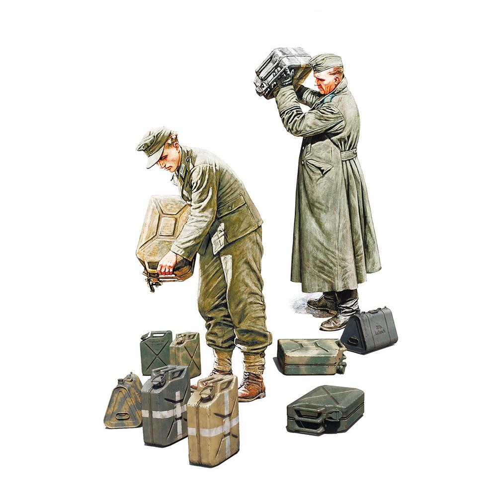 Miniart 1/35 German Soldiers w/ Jerry Cans Model Kit